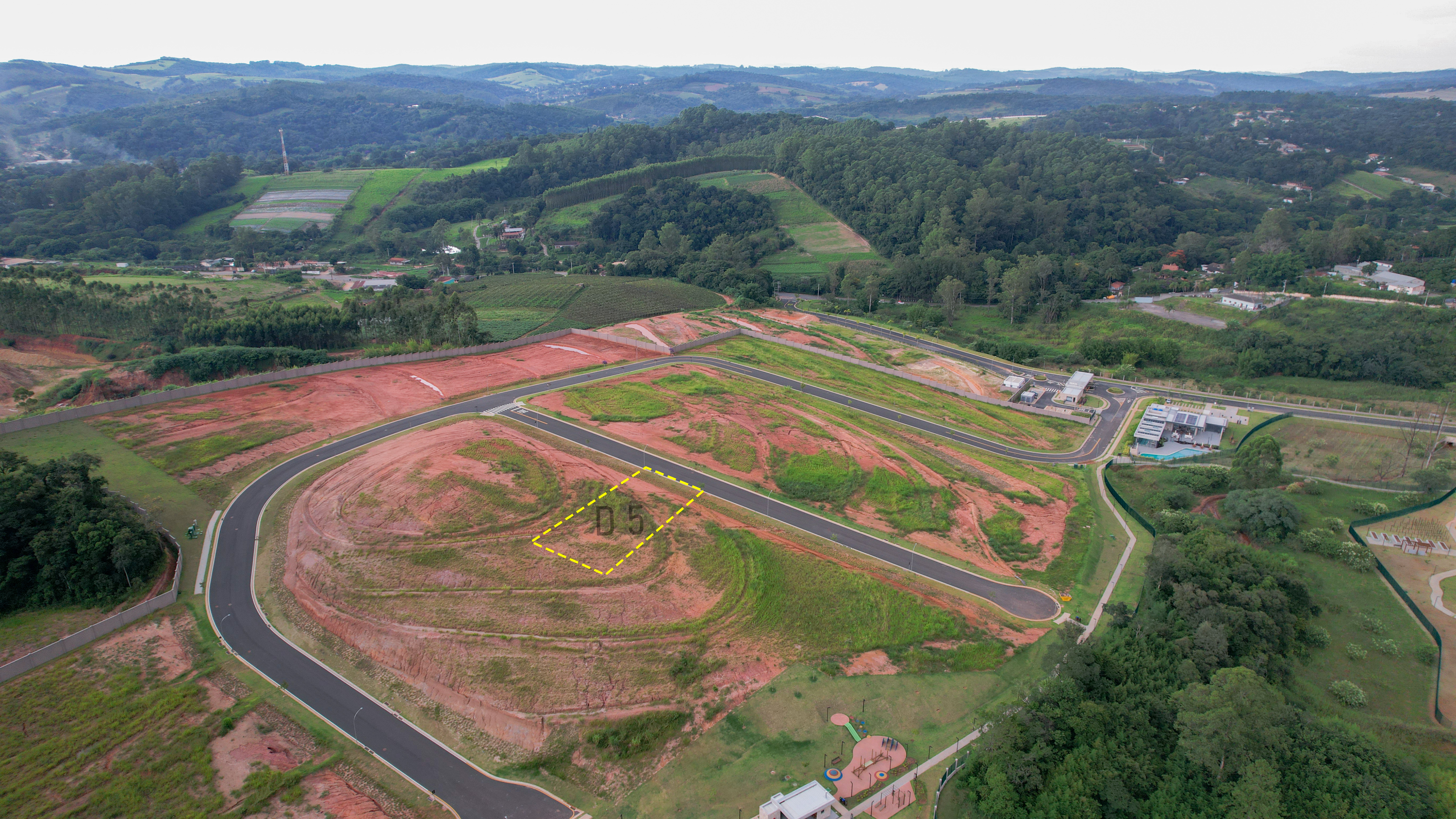 Terreno bem localizado